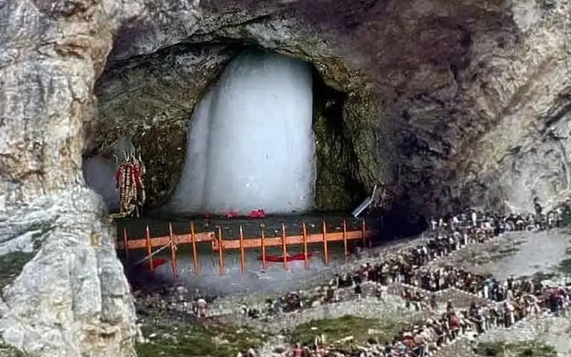 do dham char dham  Amarnath cave shrine pilgrimage site