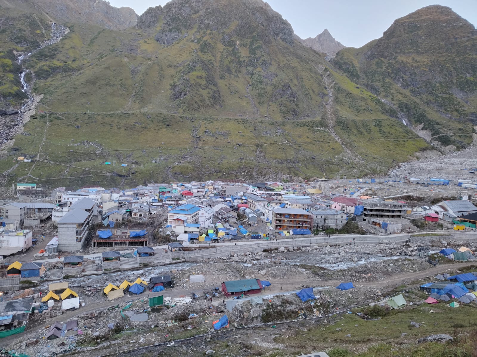 Kedarnath valley view showing settlement and trekking path
