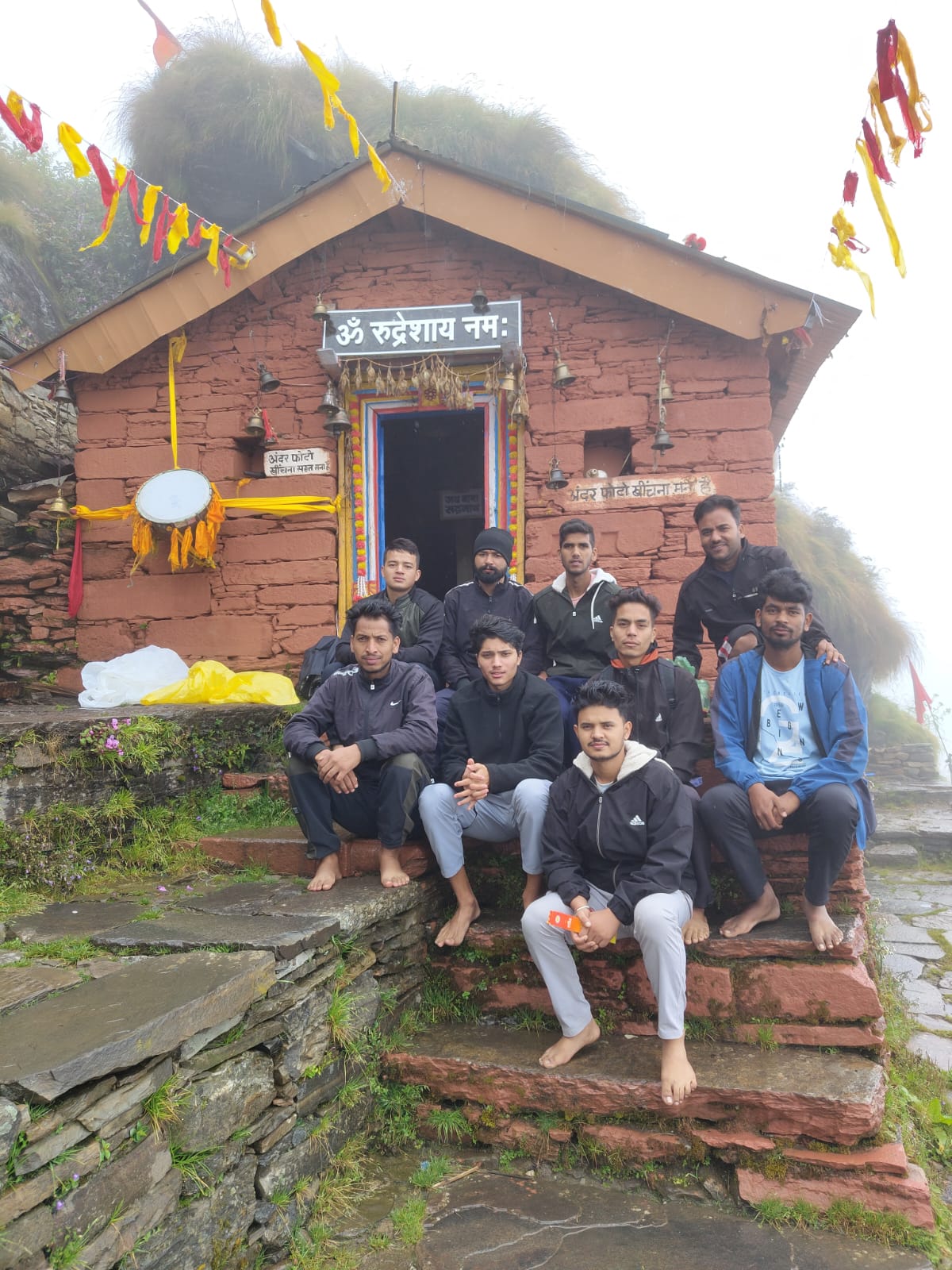 Panar Bugyal meadow on Rudranath trek route